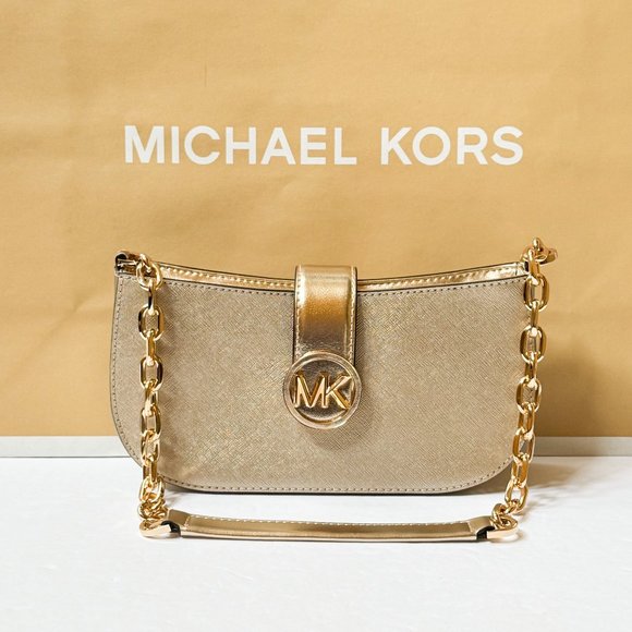 Michael Kors Small Shoulder Chain Bag Pale Gold - Picture 2 of 12
